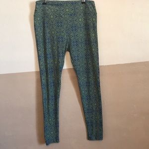 Brand new. No tags LulaRoe TC leggings. Never worn